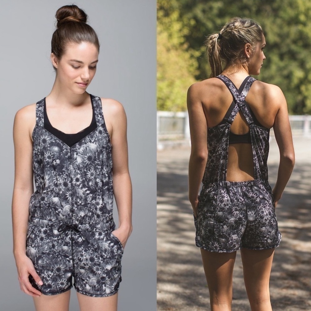 Lululemon The Runsie Flowabunga Black Angel Wing/Black Size 6‎ Women